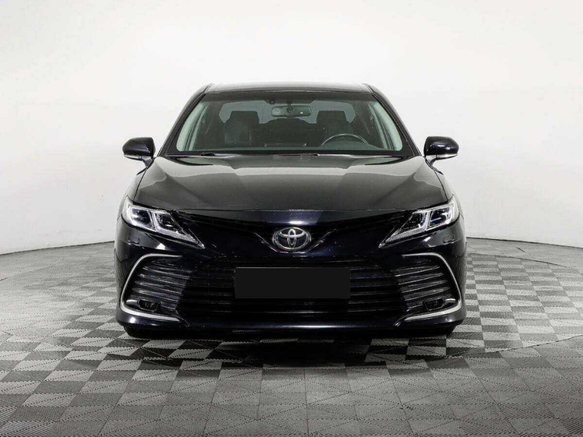 Купить Toyota Camry с пробегом. Фото: #1