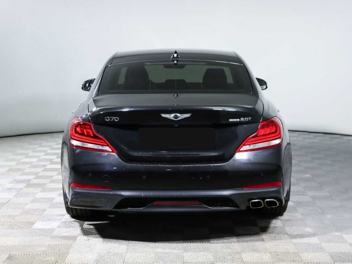Купить Genesis G70 с пробегом. Фото: #4