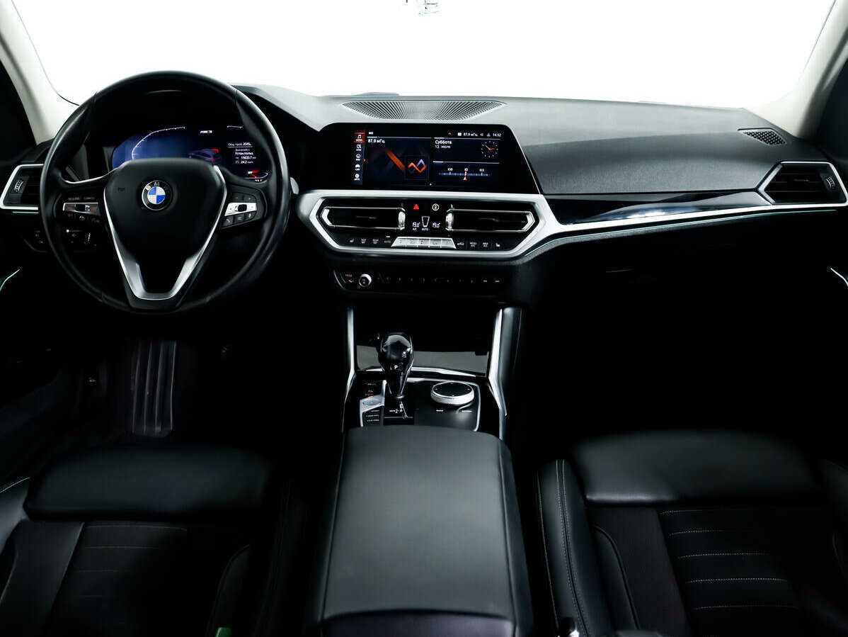 Купить BMW 3 серии с пробегом. Фото: #10