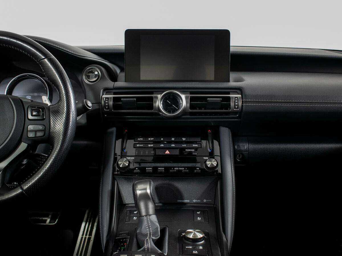 Купить Lexus IS с пробегом. Фото: #7