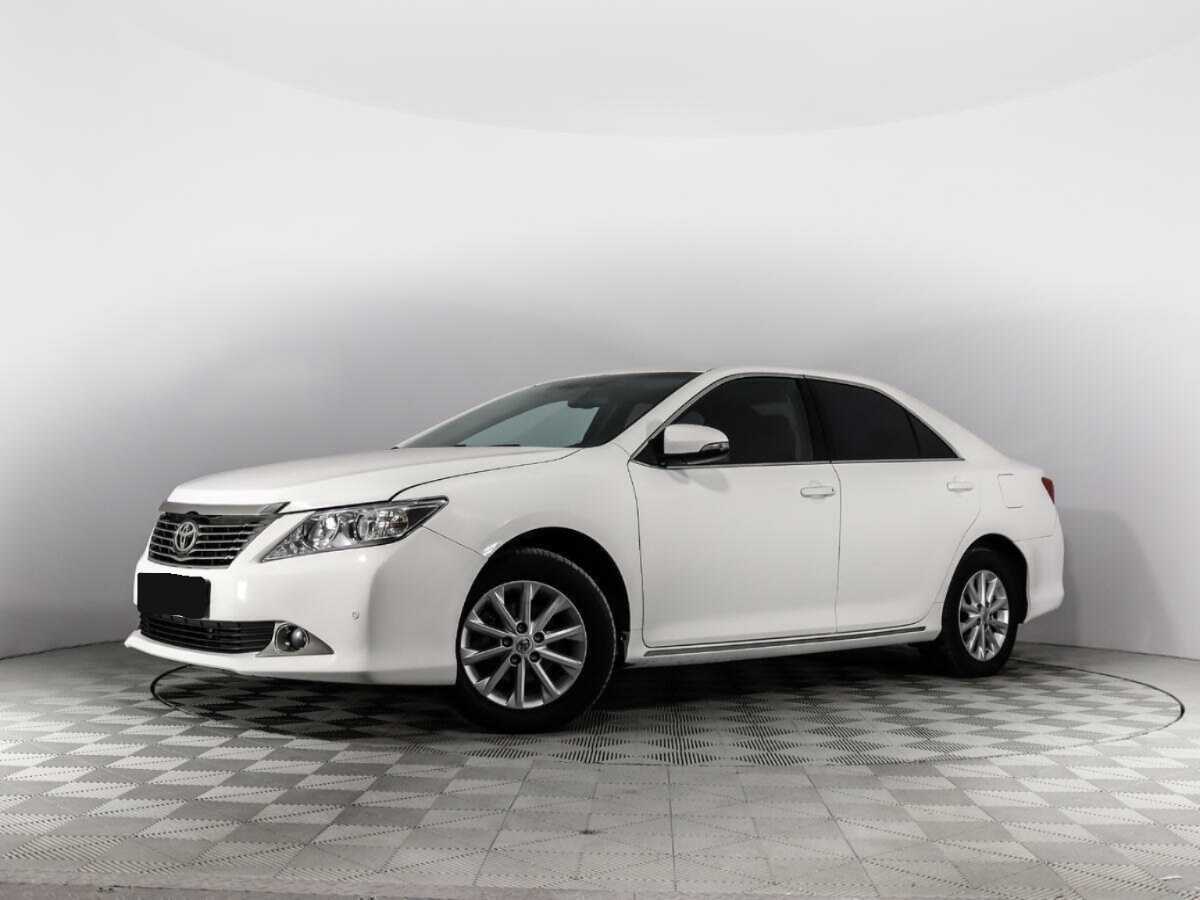 Купить Toyota Camry с пробегом. Фото: #0