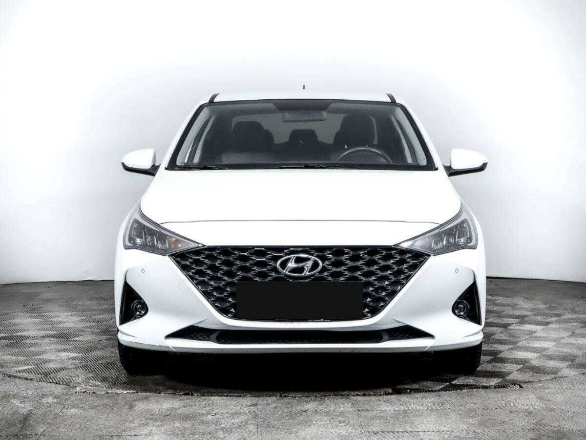 Купить Hyundai Solaris с пробегом. Фото: #9