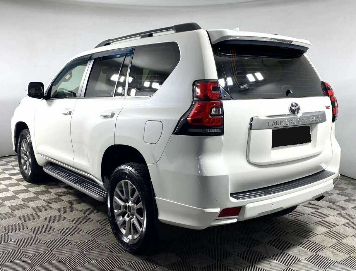 Купить Toyota Land Cruiser Prado с пробегом. Фото: #6