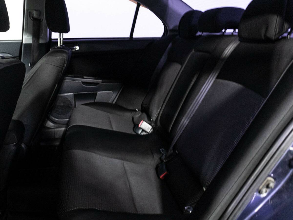 Купить Mitsubishi Lancer с пробегом. Фото: #9