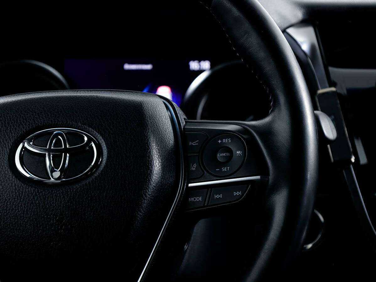 Купить Toyota Camry с пробегом. Фото: #21