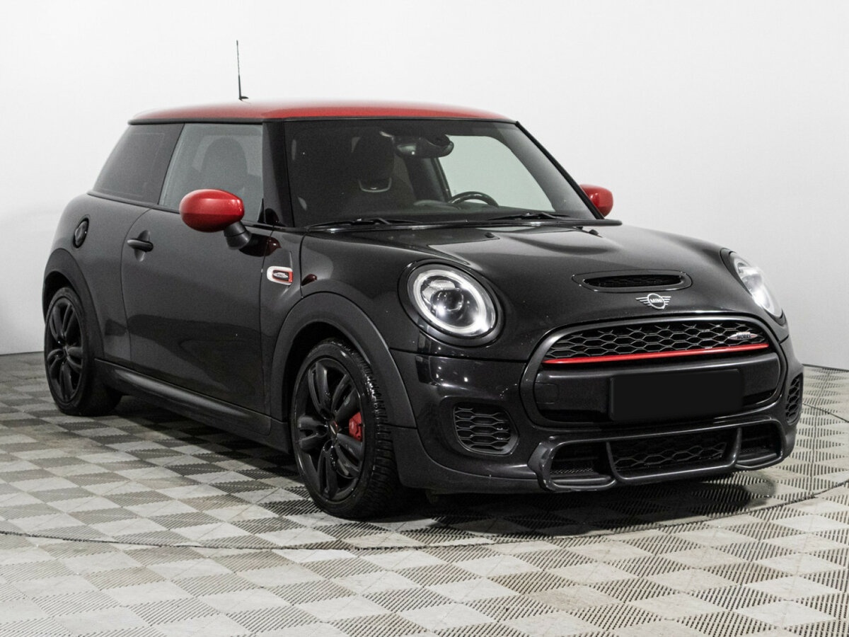 Купить Mini Hatch с пробегом. Фото: #2