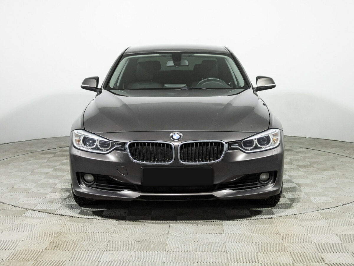 Купить BMW 3 серии с пробегом. Фото: #1