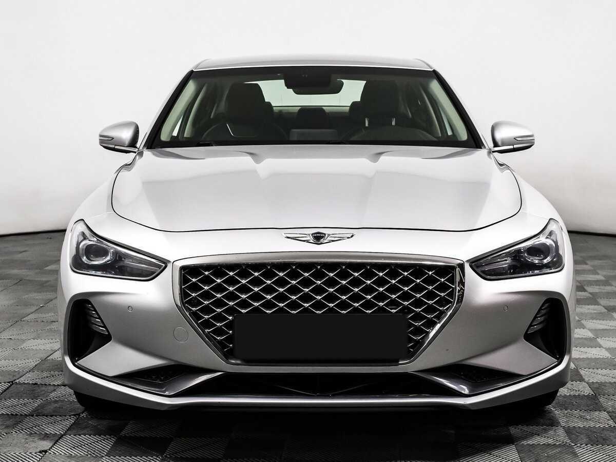 Купить Genesis G70 с пробегом. Фото: #1