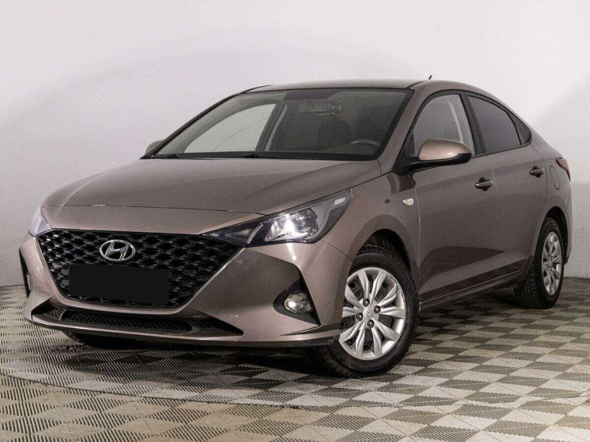Купить Hyundai Solaris с пробегом. Посмотреть фото