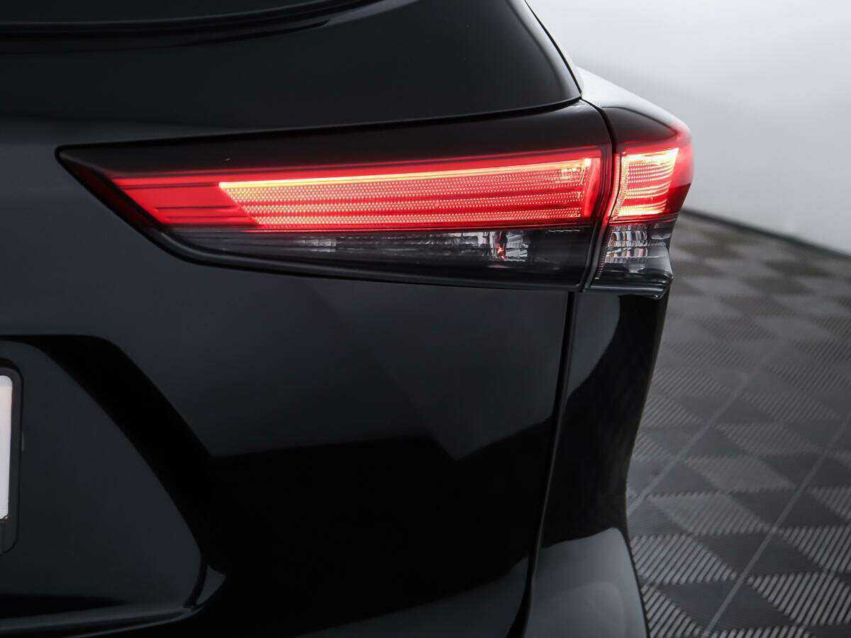 Купить Toyota Highlander с пробегом. Фото: #23