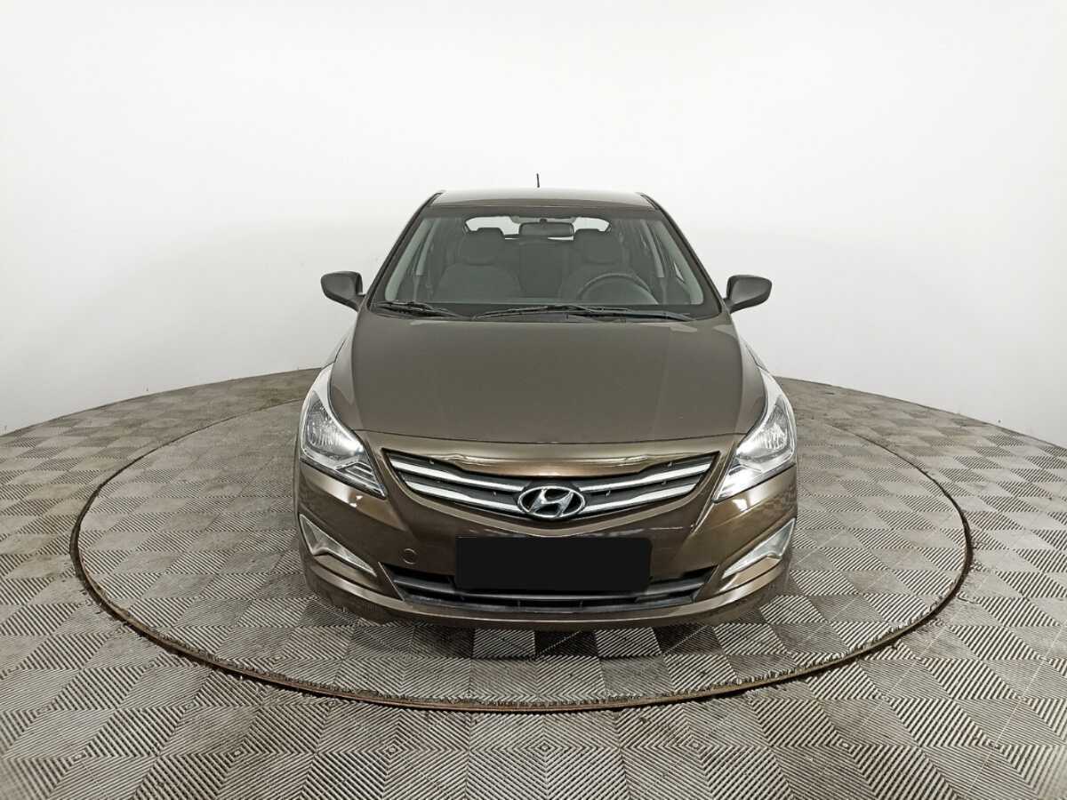 Купить Hyundai Solaris с пробегом. Фото: #1