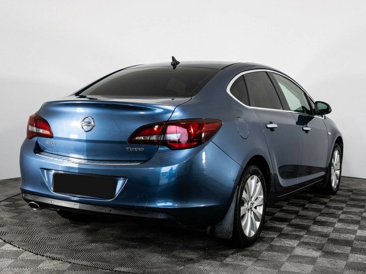 Купить Opel Astra с пробегом. Фото: #3