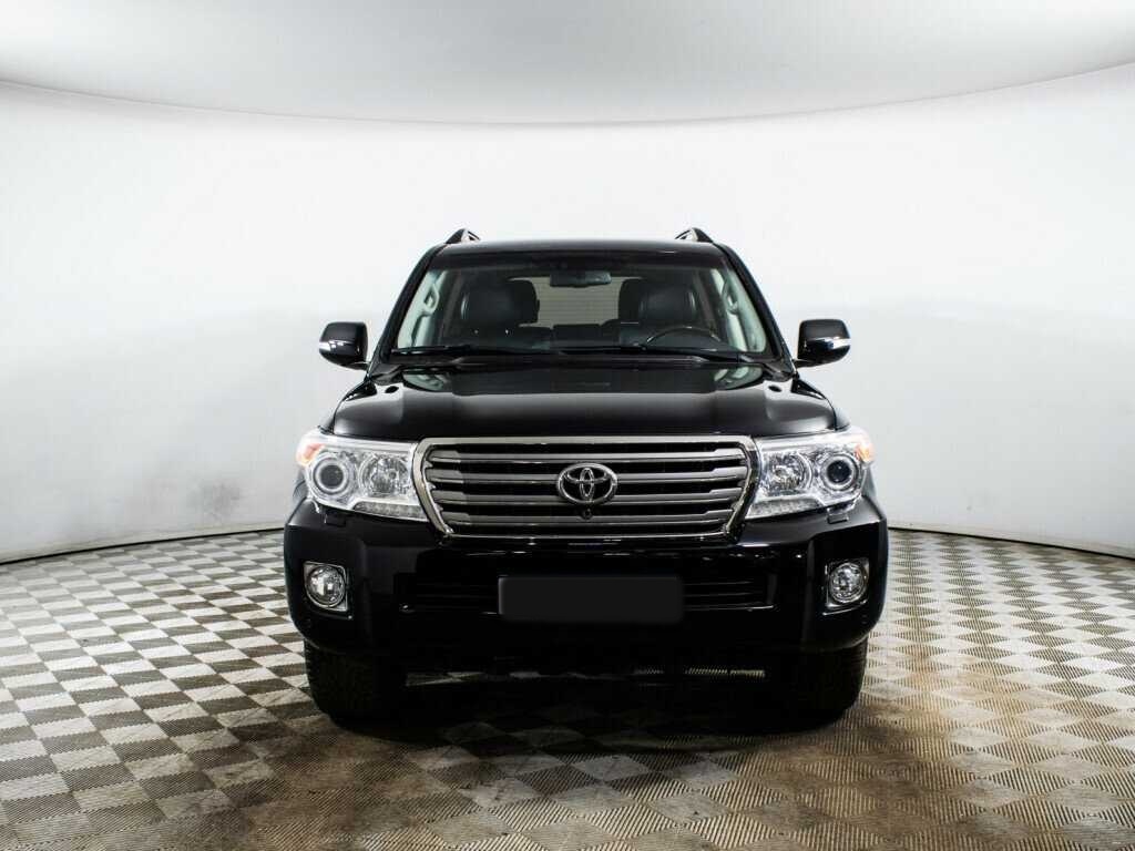 Купить Toyota Land Cruiser с пробегом. Фото: #1