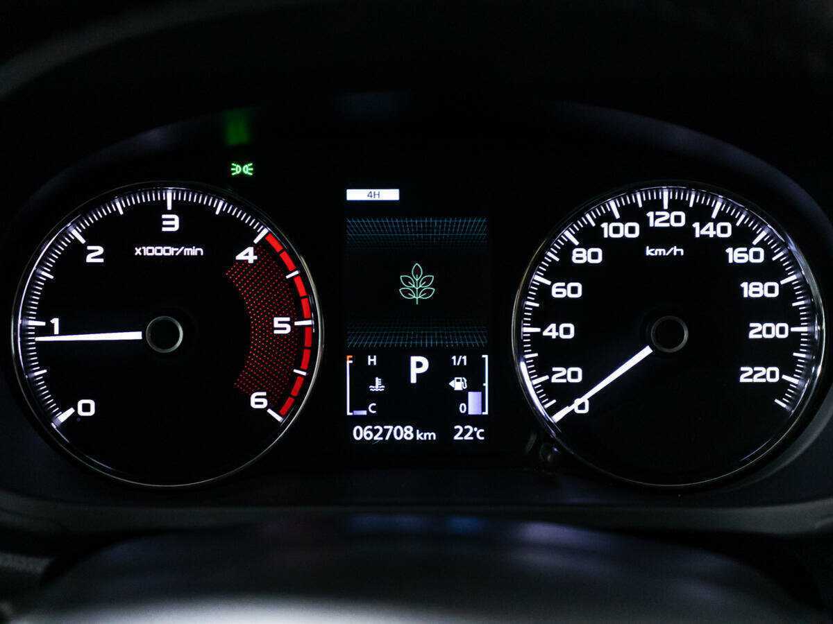 Купить Mitsubishi Pajero Sport с пробегом. Фото: #11