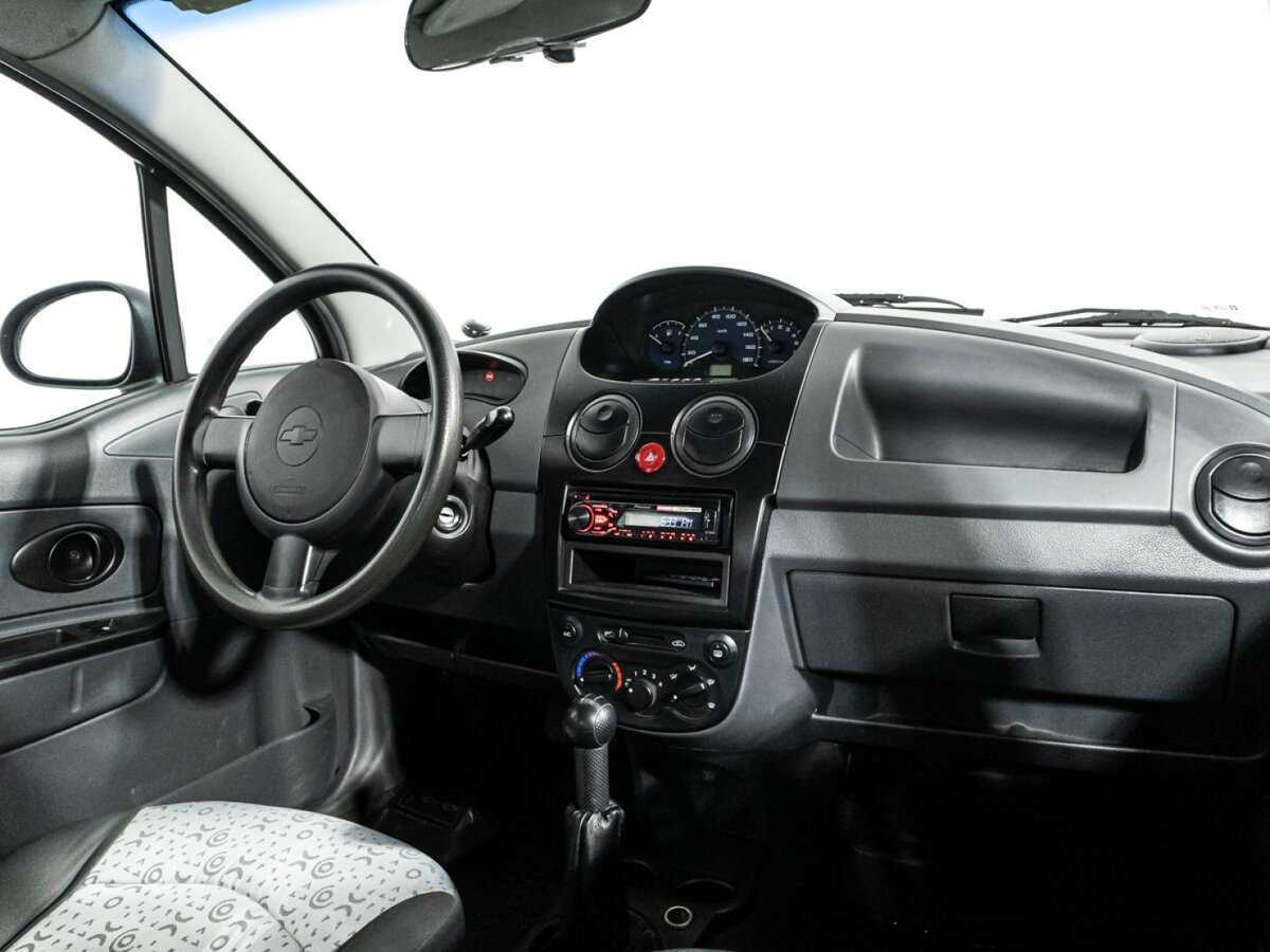 Купить Chevrolet Spark с пробегом. Фото: #8