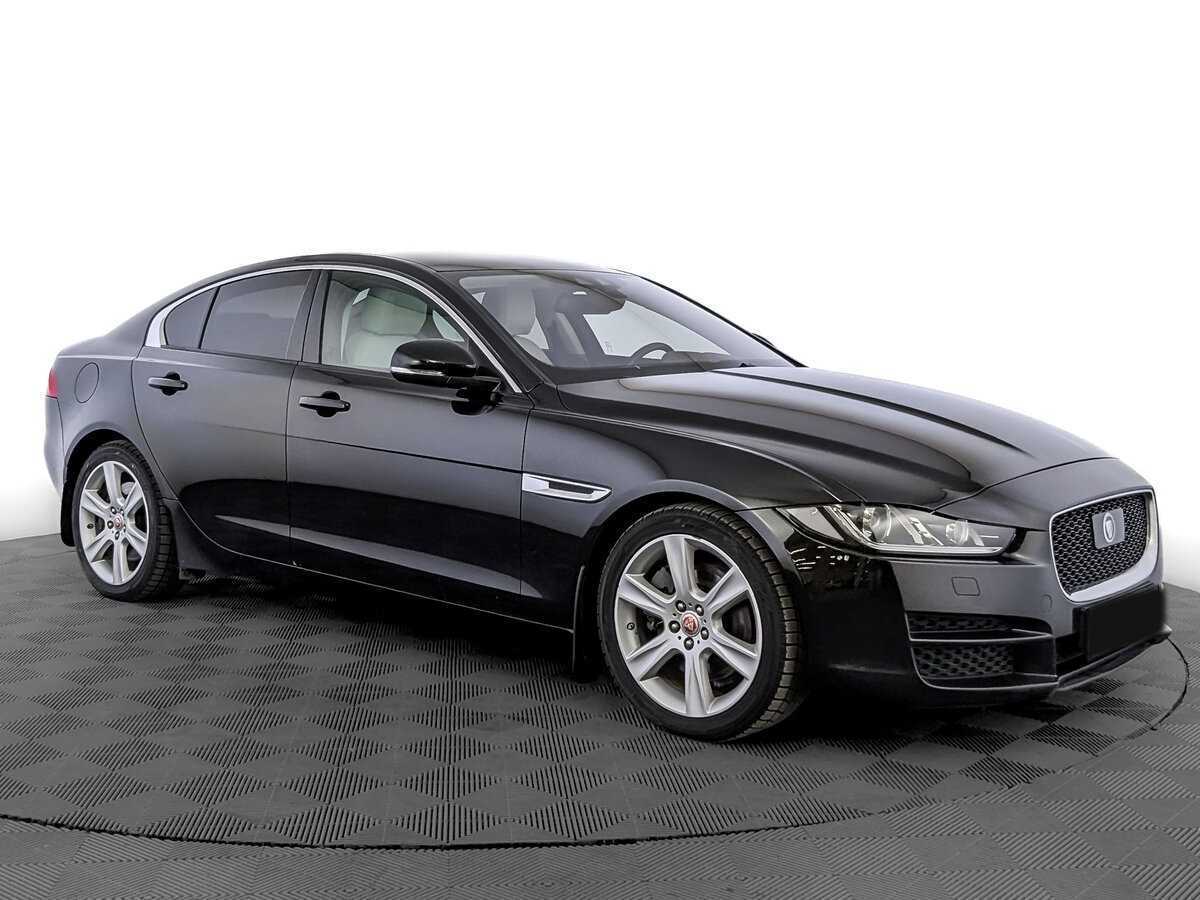Купить Jaguar XE с пробегом. Фото: #2