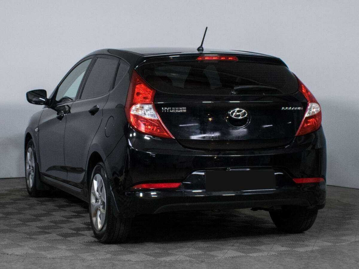 Купить Hyundai Solaris с пробегом. Фото: #6