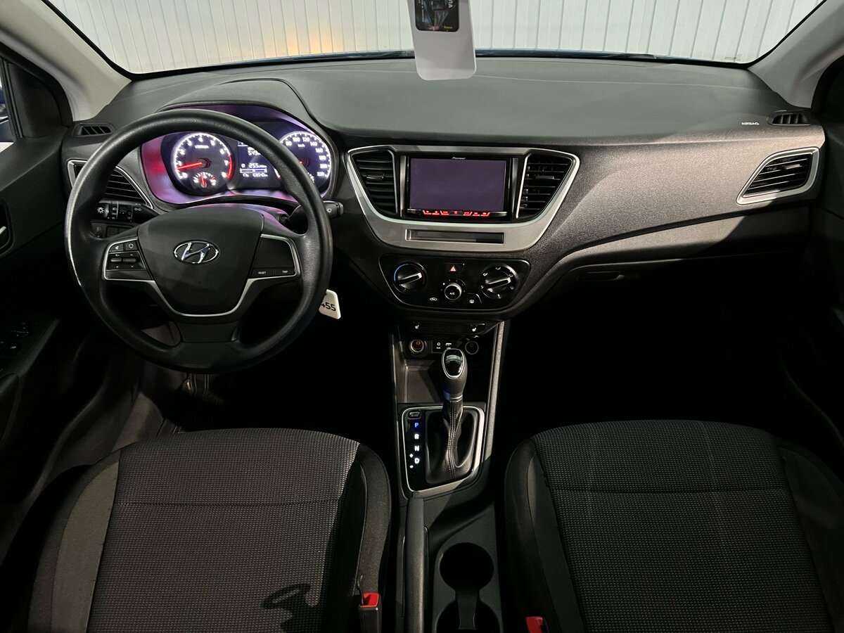 Купить Hyundai Solaris с пробегом. Фото: #11