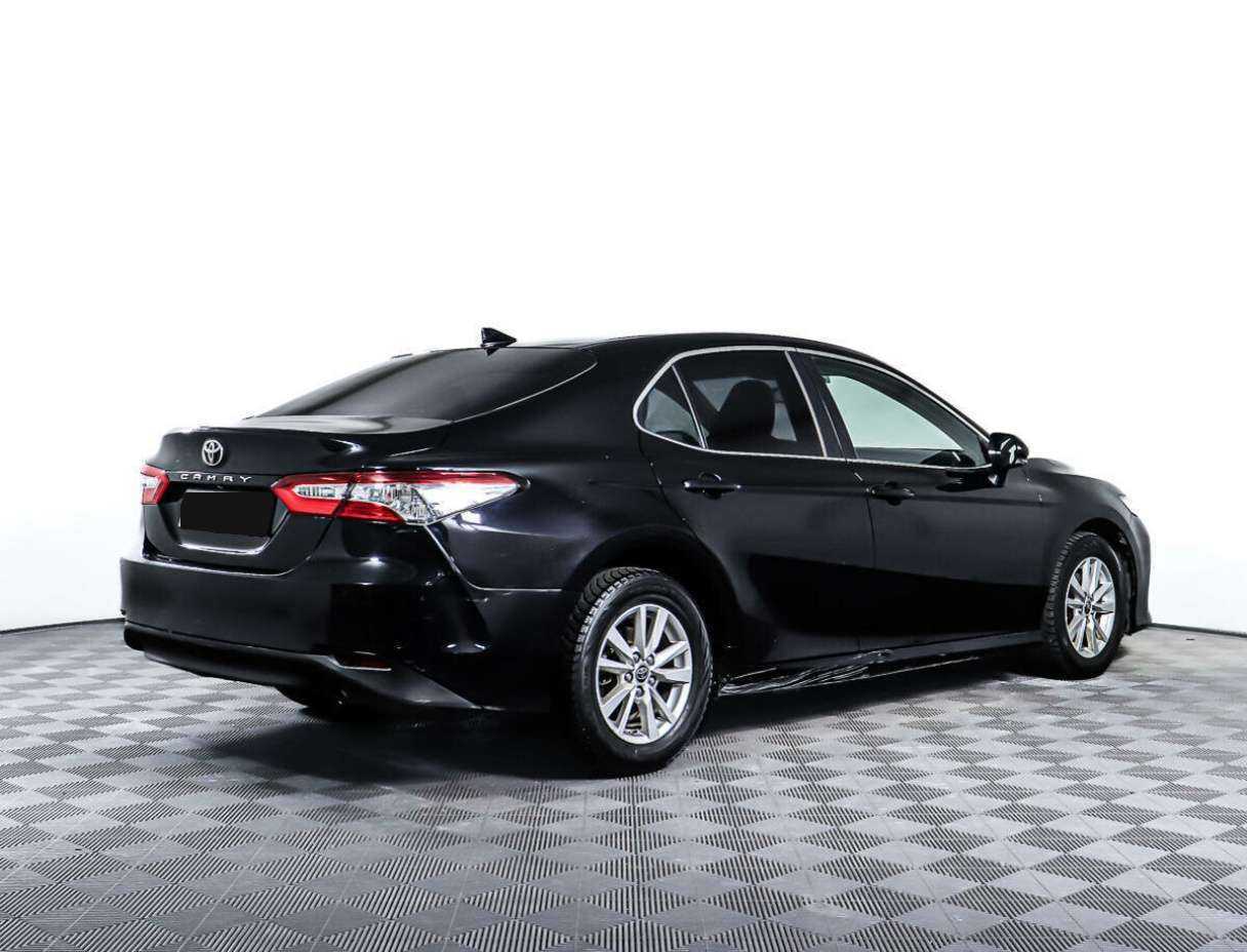 Купить Toyota Camry с пробегом. Фото: #4