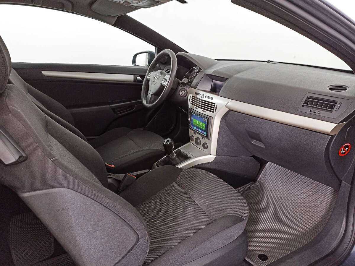 Купить Opel Astra с пробегом. Фото: #8