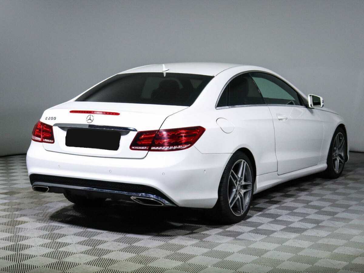 Купить Mercedes-Benz E-Класс с пробегом. Фото: #3