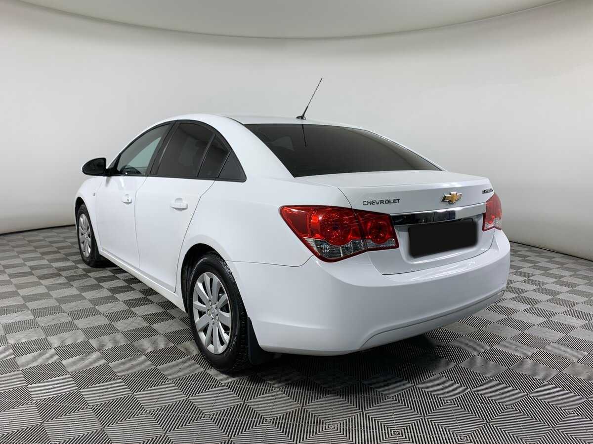 Купить Chevrolet Cruze с пробегом. Фото: #6