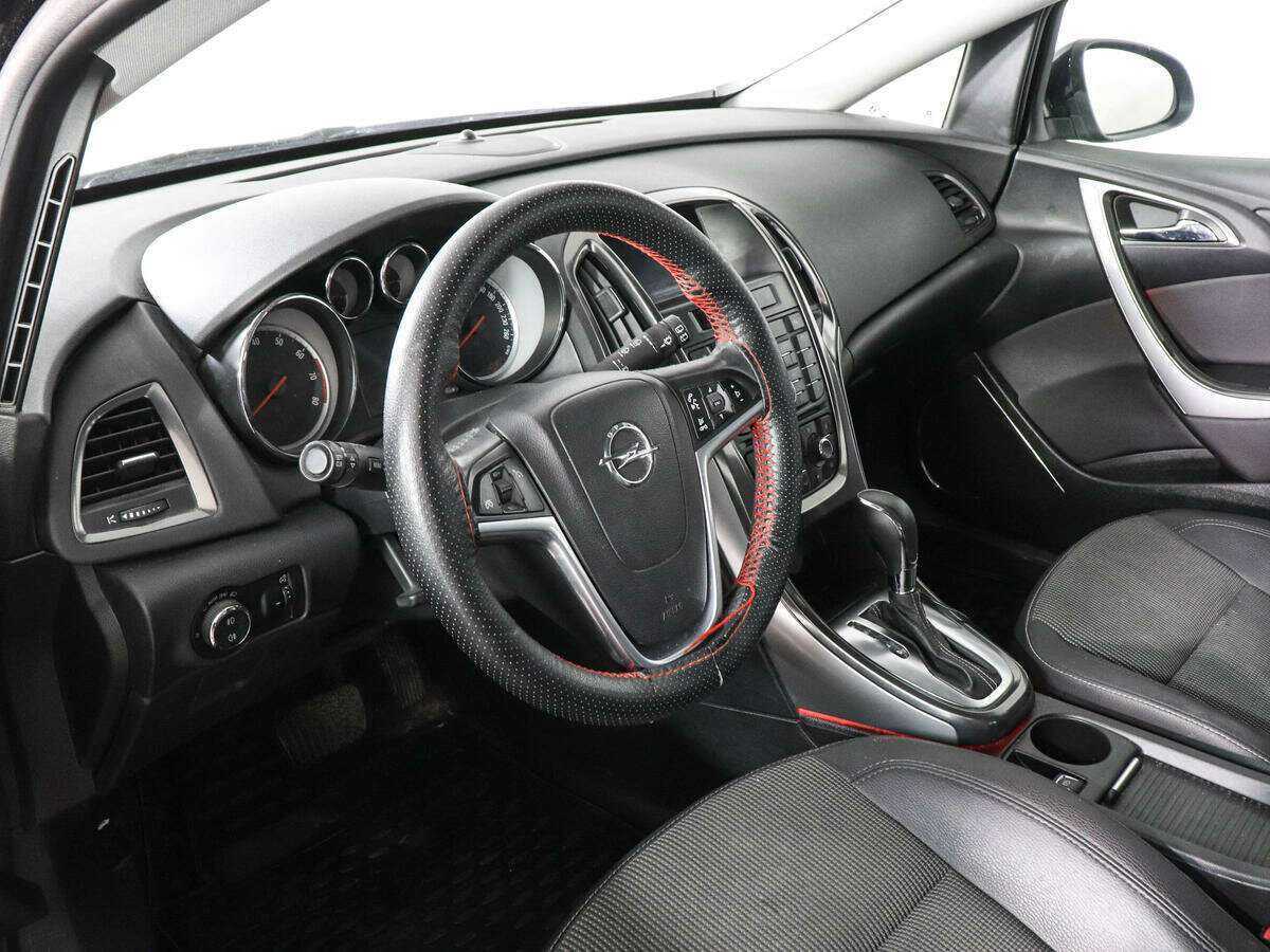 Купить Opel Astra с пробегом. Фото: #4