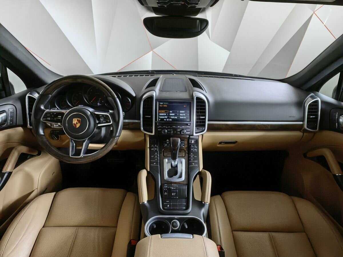 Купить Porsche Cayenne с пробегом. Фото: #9