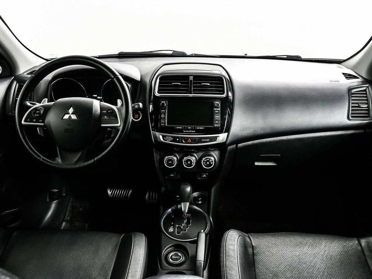 Купить Mitsubishi ASX с пробегом. Фото: #10