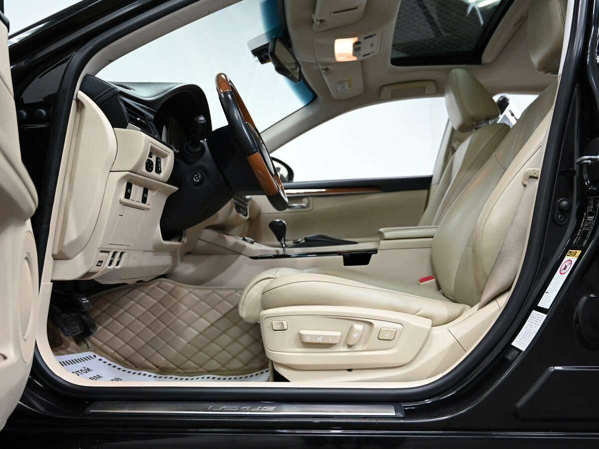 Купить Lexus ES с пробегом. Фото: #8