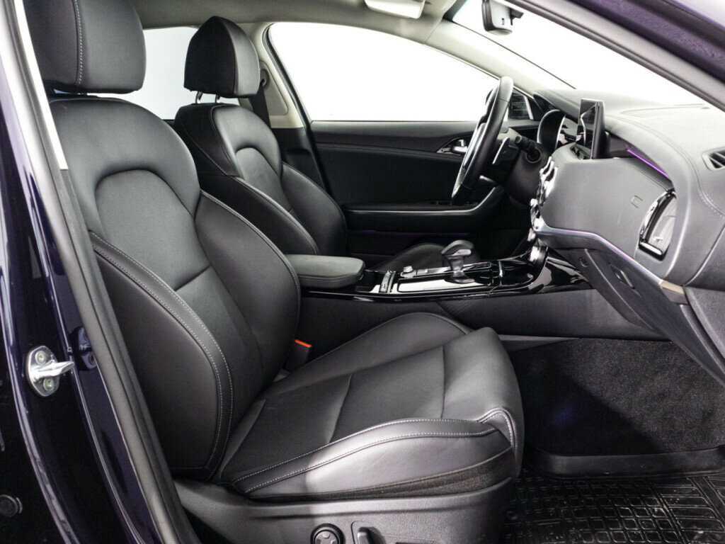 Купить Kia Stinger с пробегом. Фото: #16