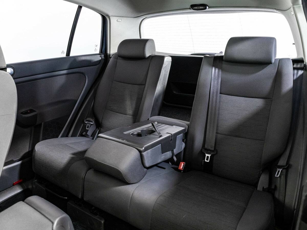 Купить Volkswagen Golf Plus с пробегом. Фото: #14