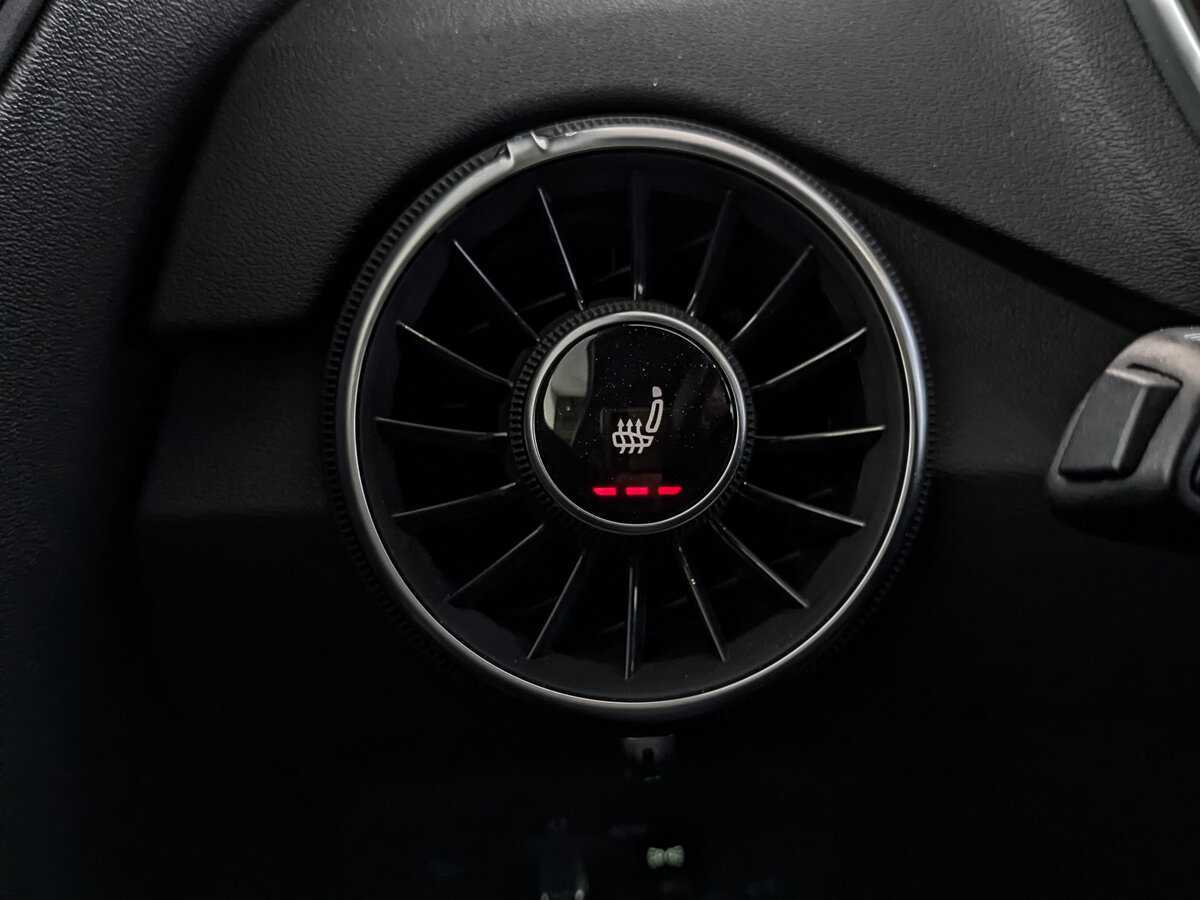 Купить Audi TT с пробегом. Фото: #23