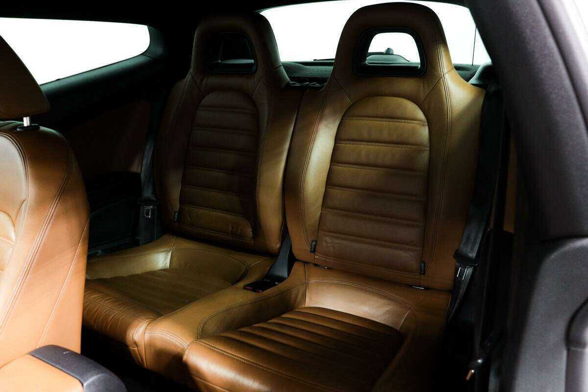 Купить Volkswagen Scirocco с пробегом. Фото: #12