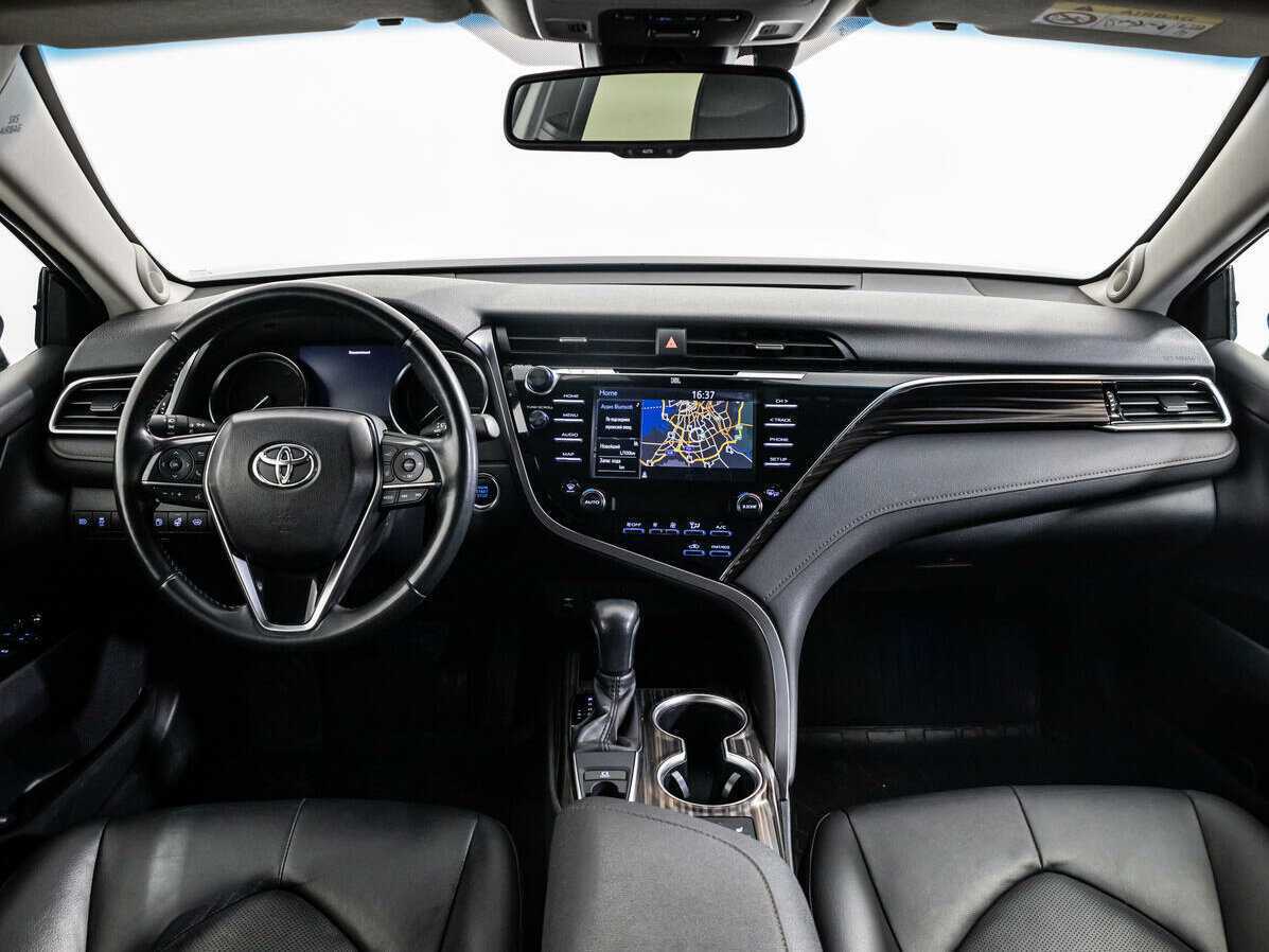 Купить Toyota Camry с пробегом. Фото: #6