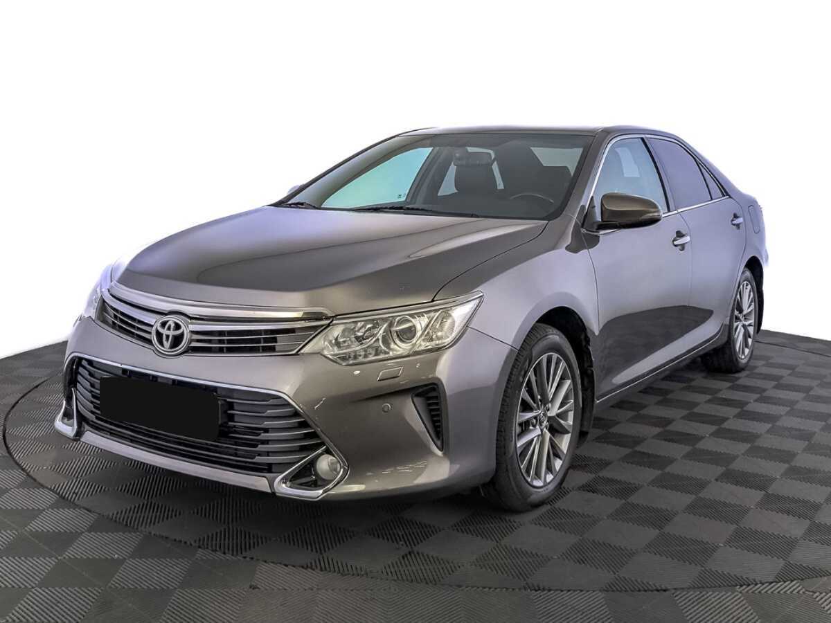 Купить Toyota Camry с пробегом. Посмотреть фото