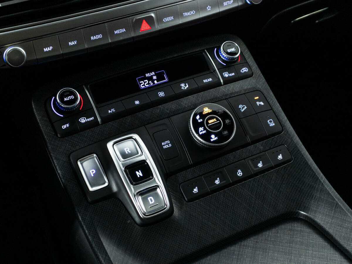 Купить Hyundai Palisade с пробегом. Фото: #22