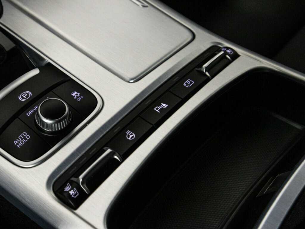 Купить Kia Stinger с пробегом. Фото: #20