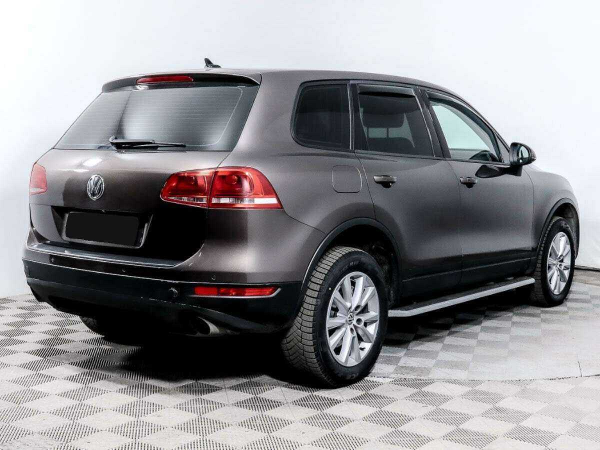Купить Volkswagen Touareg с пробегом. Фото: #2