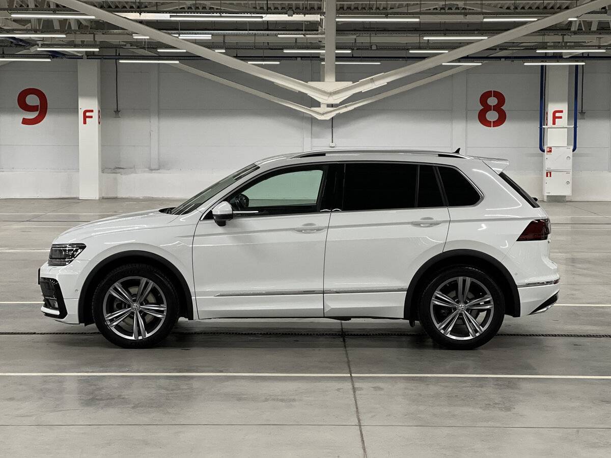 Купить Volkswagen Tiguan с пробегом. Фото: #7