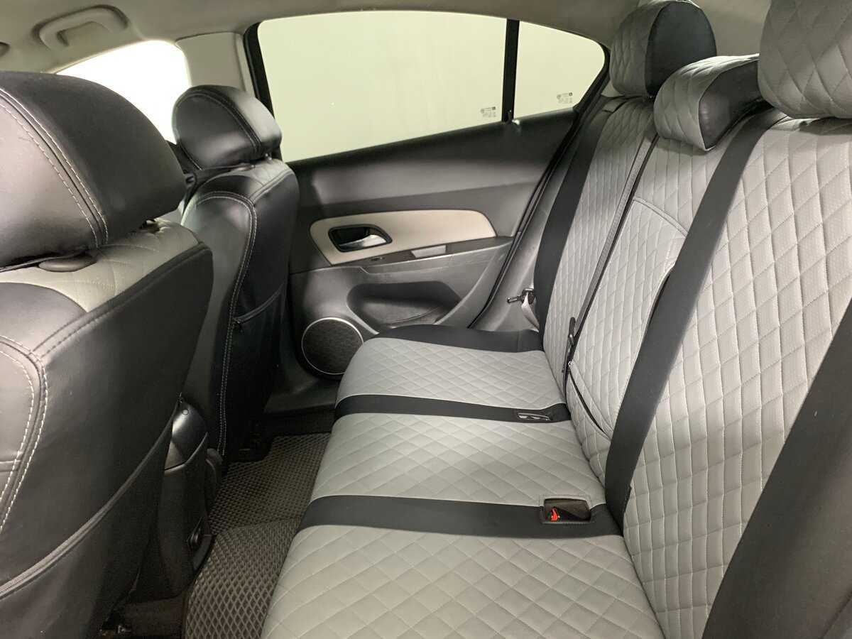 Купить Chevrolet Cruze с пробегом. Фото: #18