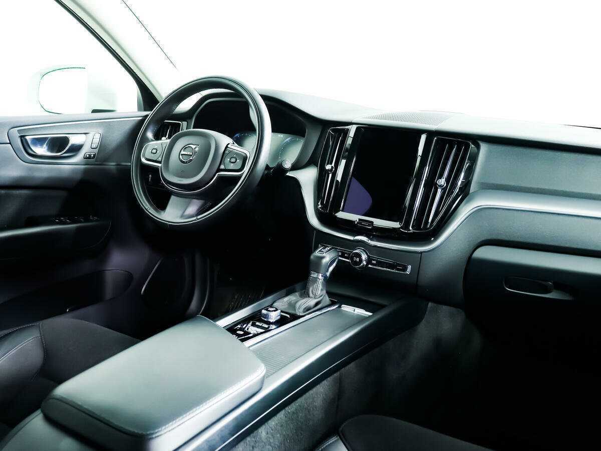 Купить Volvo XC60 с пробегом. Фото: #8