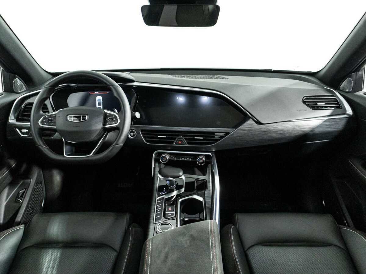 Купить Geely Tugella с пробегом. Фото: #12