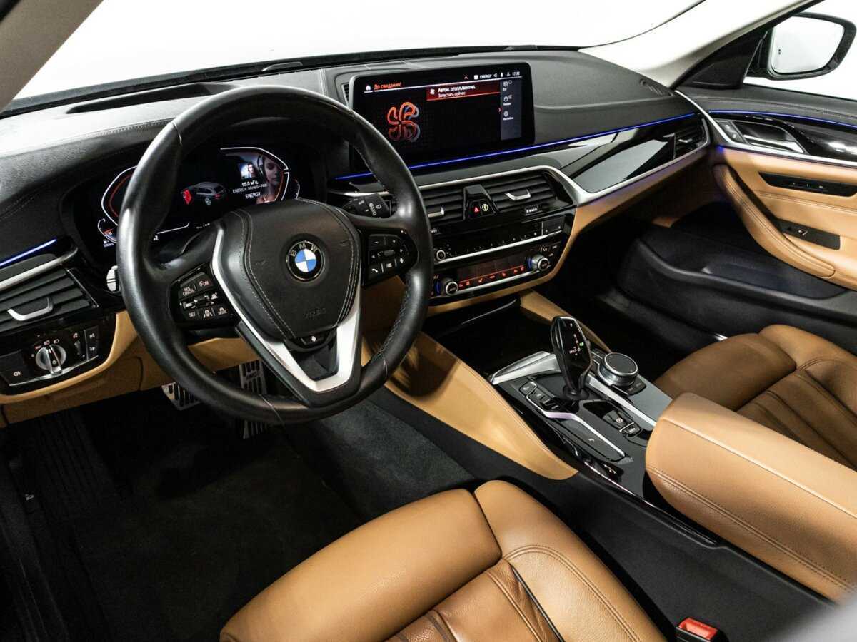 Купить BMW 5 серии с пробегом. Фото: #10