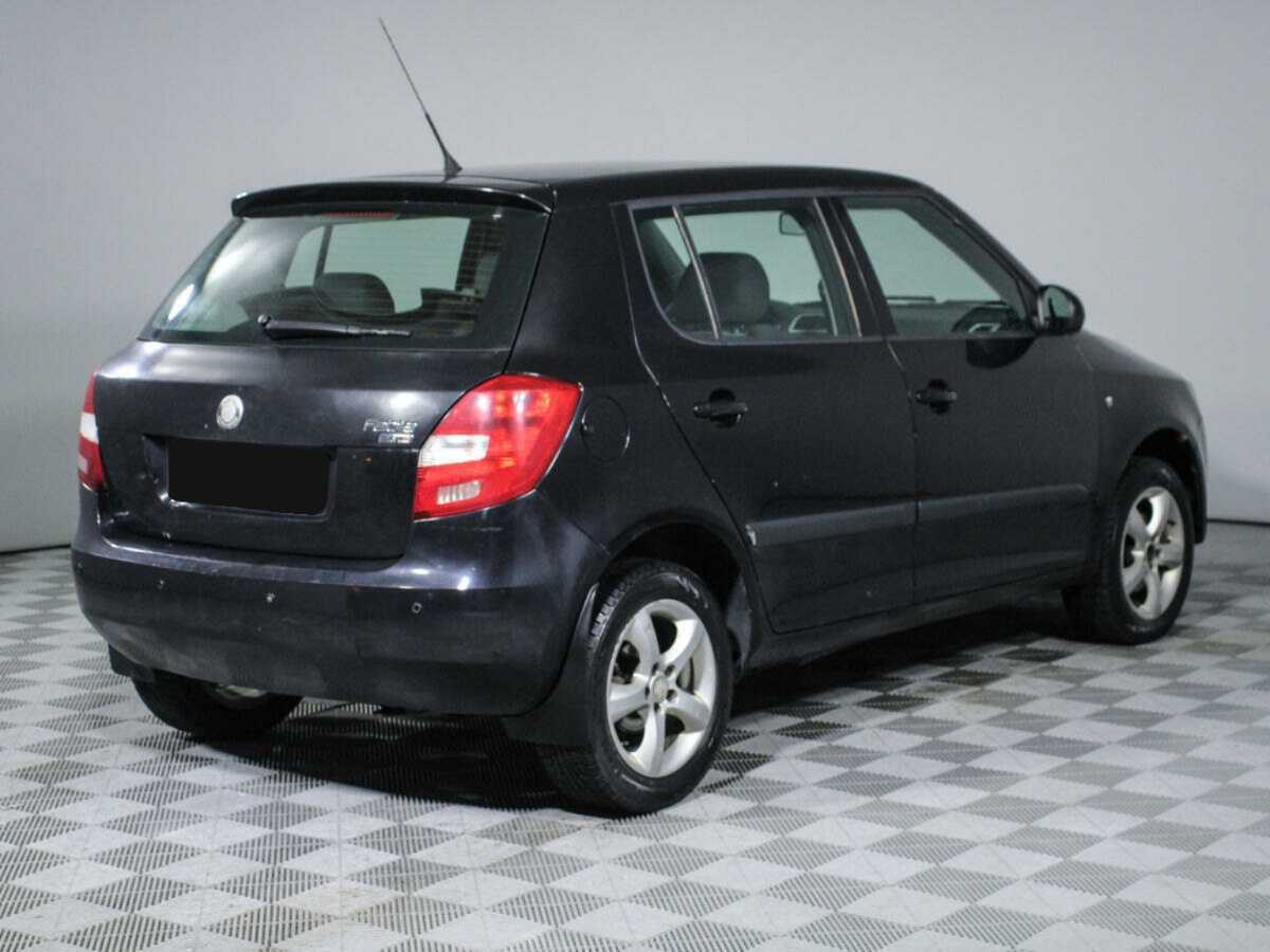 Купить Skoda Fabia с пробегом. Фото: #3