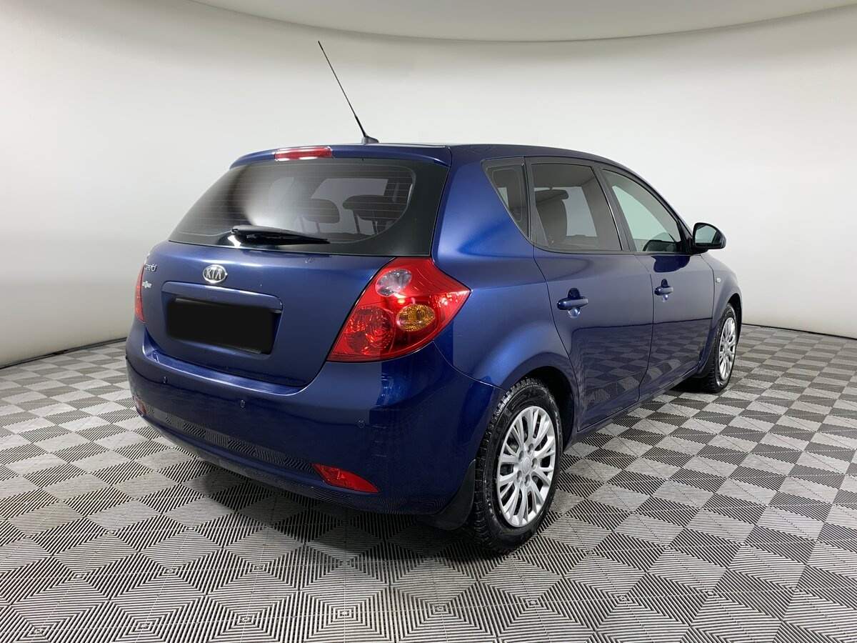 Купить Kia Ceed с пробегом. Фото: #4