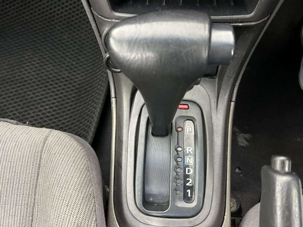 Купить Nissan Sunny с пробегом. Фото: #12