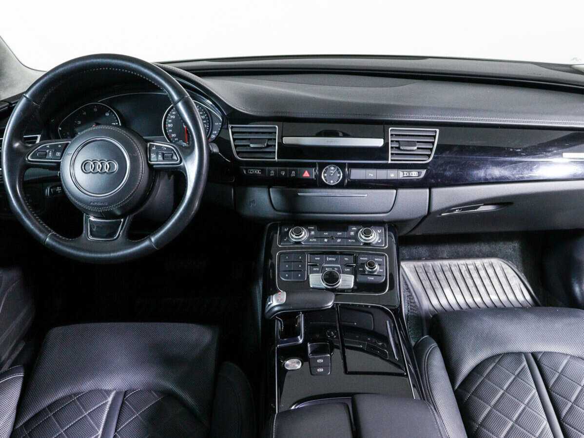 Купить Audi A8 с пробегом. Фото: #9