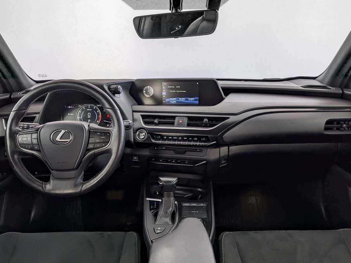 Купить Lexus UX с пробегом. Фото: #11