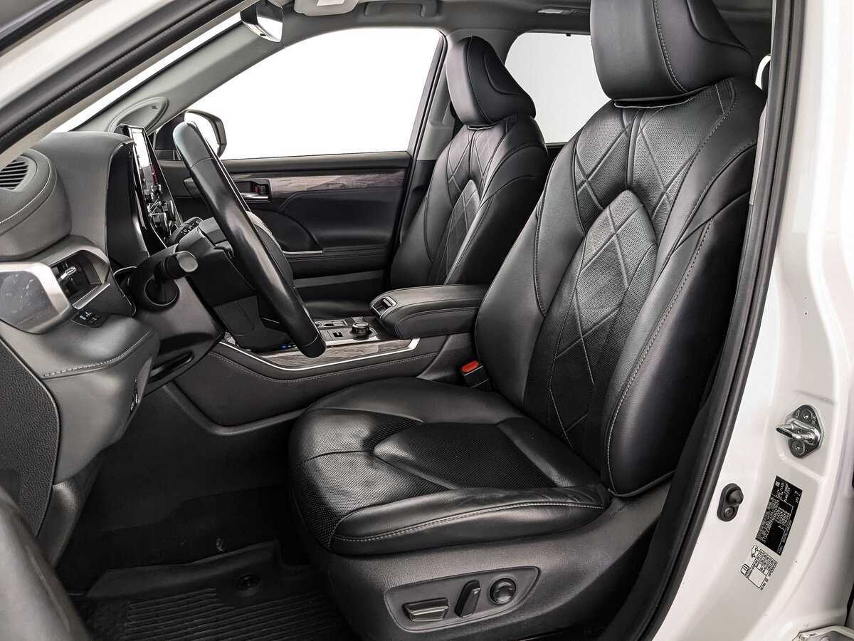 Купить Toyota Highlander с пробегом. Фото: #19